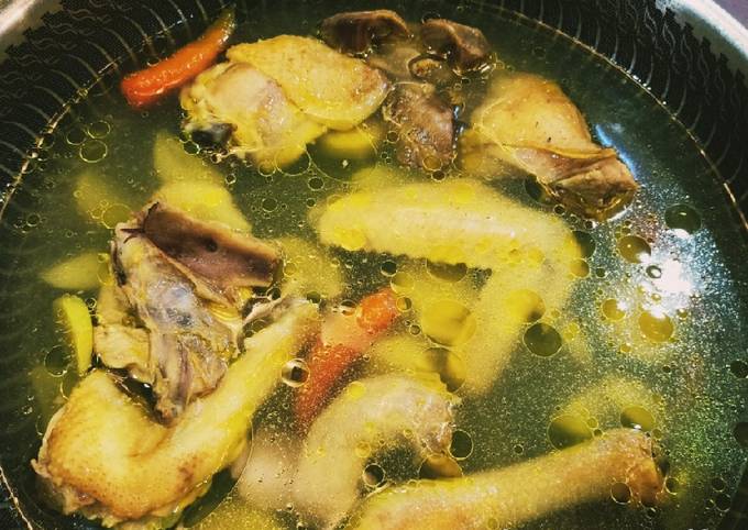 Resep Sup Ayam Kampung Super Simple yang Enak Banget
