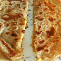 Potato flat bread (Aloo Paratha)😊 A picture of Potato flat bread (Aloo Paratha)😊.