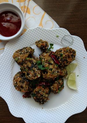 ओट्स मेथी मुठिया (Oats methi muthiya recipe in Hindi) रेसिपी मुख्य फोटो