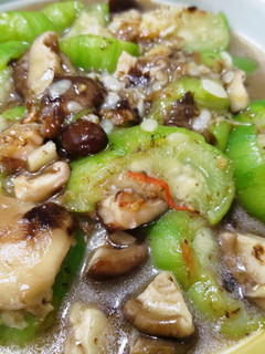 鮮香菇炒絲瓜 的食譜成品照片