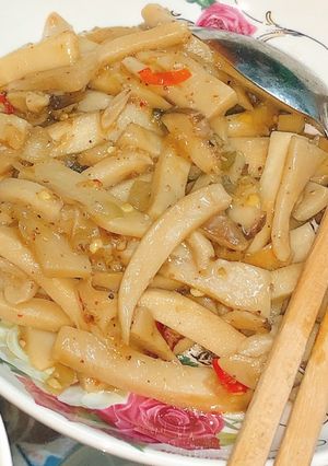 Hình của món Nấm đùi gà kho tiêu.