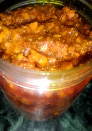 कच्ची हल्दी का इंस्टेंट अचार रेसिपी मुख्य फोटो