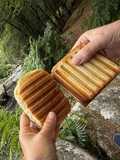 Sandwich Grillé au Poulet et au Fromage Comté pour un Pique-nique