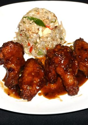 A picture of Mongolian chicken wings.