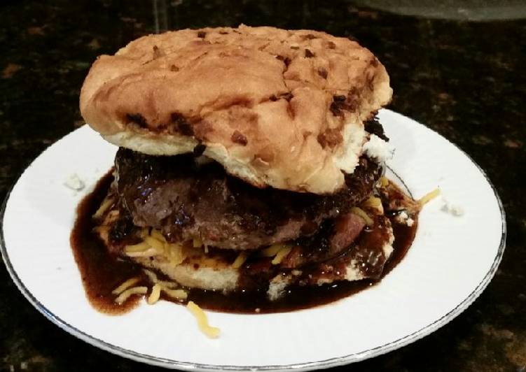 Recipe of Any-night-of-the-week Brad&#39;s messy burger