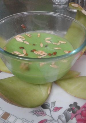 A picture of Greenland(green melon custard).