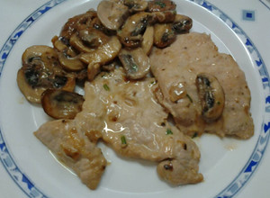 Foto principal de Filete de lomo de cerdo con salsa de champiñones portobello