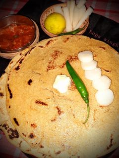 मक्के की रोटी(makke ki roti recipe in hindi) रेसिपी मुख्य फोटो