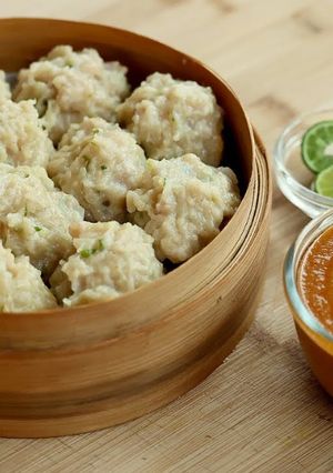A picture of Chicken Siomay by Devina Hermawan.
