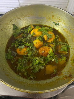 अंडा करी (Anda curry recipe in hindi) रेसिपी मुख्य फोटो