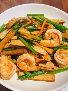 韭菜花豆乾炒蝦仁 的食譜成品照片