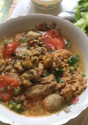 Hình của món Bún riêu ốc.