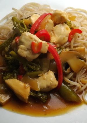 A picture of Chinese Chicken & Mushroom.