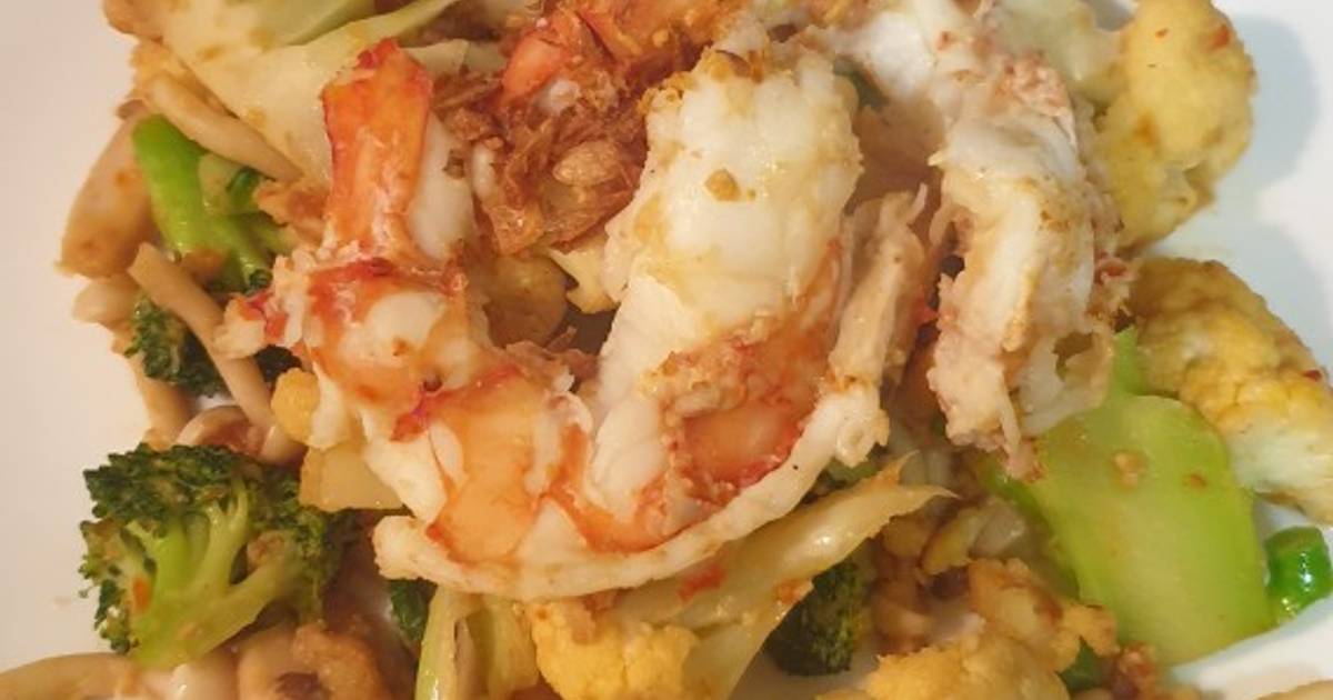 Veggies and prawns stirfry with XO sauce Recipe by Julianne Ovie Cookpad