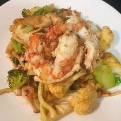 A picture of Veggies and prawns stirfry with XO sauce.