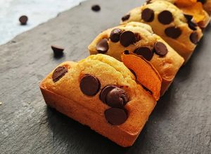 Une photo de Petits cakes moelleux aux pépites de chocolat noir