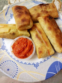 A picture of Paneer Spring roll.