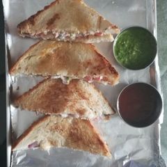 A picture of Veg Sandwich.