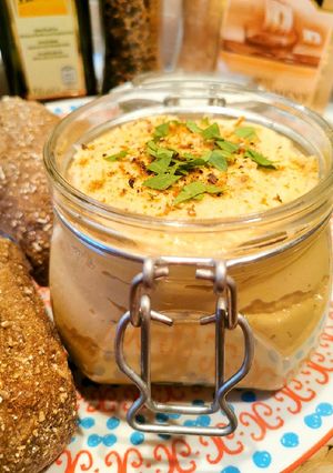 Hummusz, csicseriborsó krém recept fotója