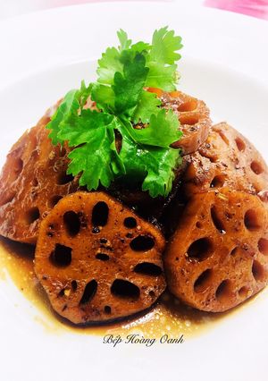Hình của món Củ Sen Kho Tiêu Chay.