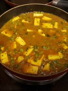 मटर पनीर की सब्जी (Matar Paneer ki sabzi recipe in Hindi) रेसिपी मुख्य फोटो