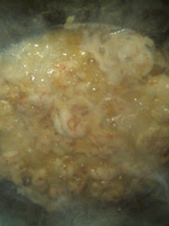 Una foto de Camarones al ajillo