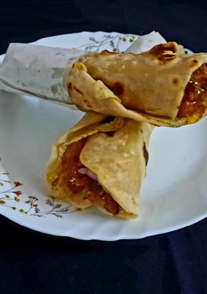 এগ চিকেন রোল(egg chicken roll recipe in Bengali) রেসিপির প্রধান ছবি