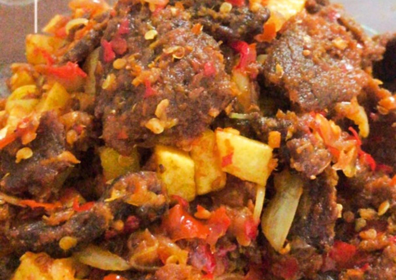 Dendeng balado kentang