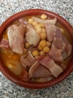 Una foto de Cocido de garbanzos