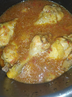 Una foto de Jamoncitos de pollo olla GM D