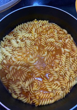 صورة لوصفة معكرونة بقدر واحد