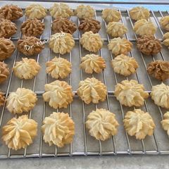 A picture of Butter Cookies & Coffee Cookies.