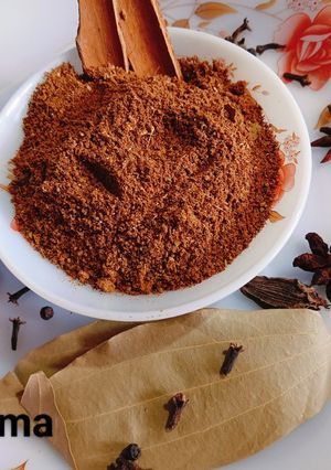 A picture of Garam Masala Powder.