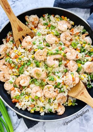 A picture of Shrimp Fried Rice.