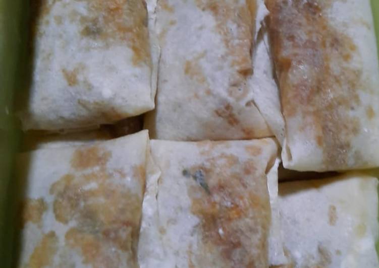 Lumpia rebung udang telor