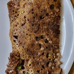 A picture of Ragi dosa.