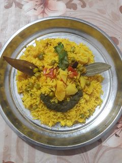 मिक्स वेज बिरयानी (mix veg biryani recipe in Hindi) रेसिपी मुख्य फोटो