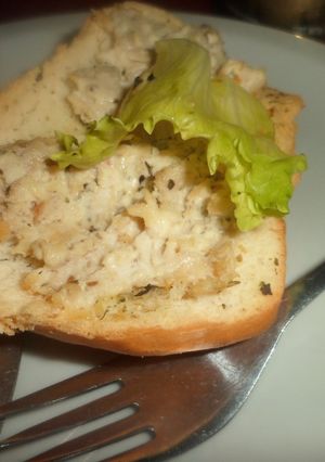 Una foto de Tostada con pollo