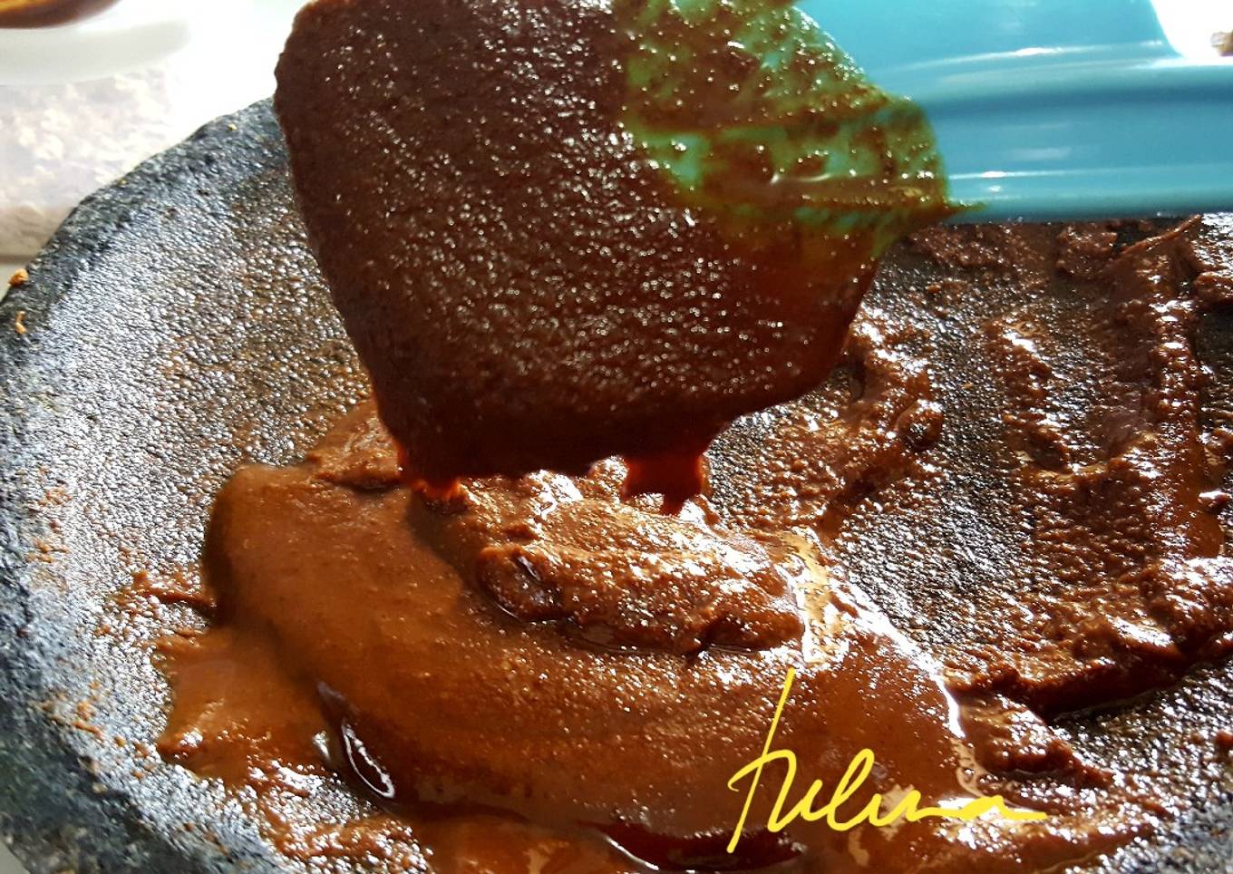 Kelapa Sangrai untuk Rendang