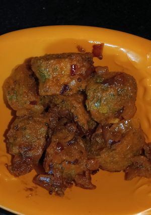 A picture of Arbi patte muthiya.