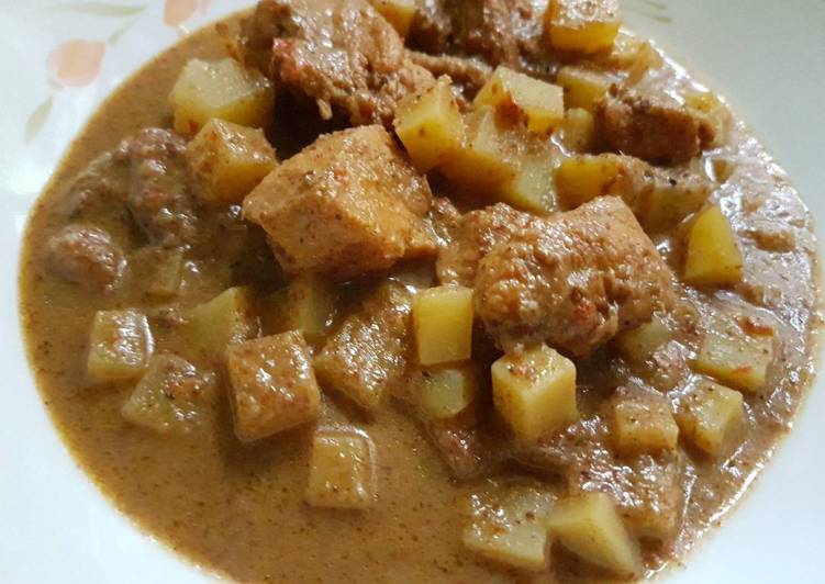 Recipe of Award-winning Thai Massaman Curry