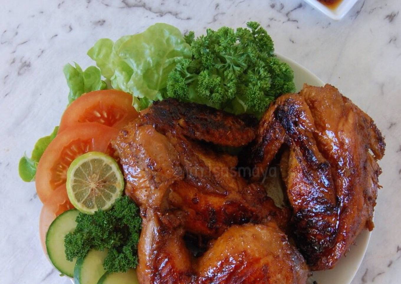 Ayam bakar dengan madu