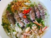 A picture of bánh canh tôm tích