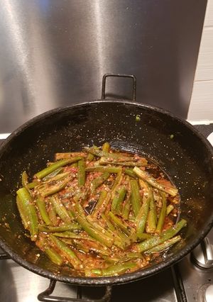 A picture of Fresh okra curry.....
