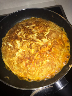 Una foto de Tortilla de patatas con sobrasada
