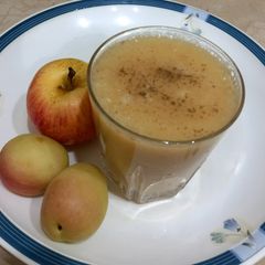 A picture of Apple, apricot slush, 🍎🍑🍎.
