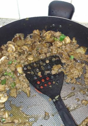 A picture of Aubergine with Mince Meat Chinese Style.