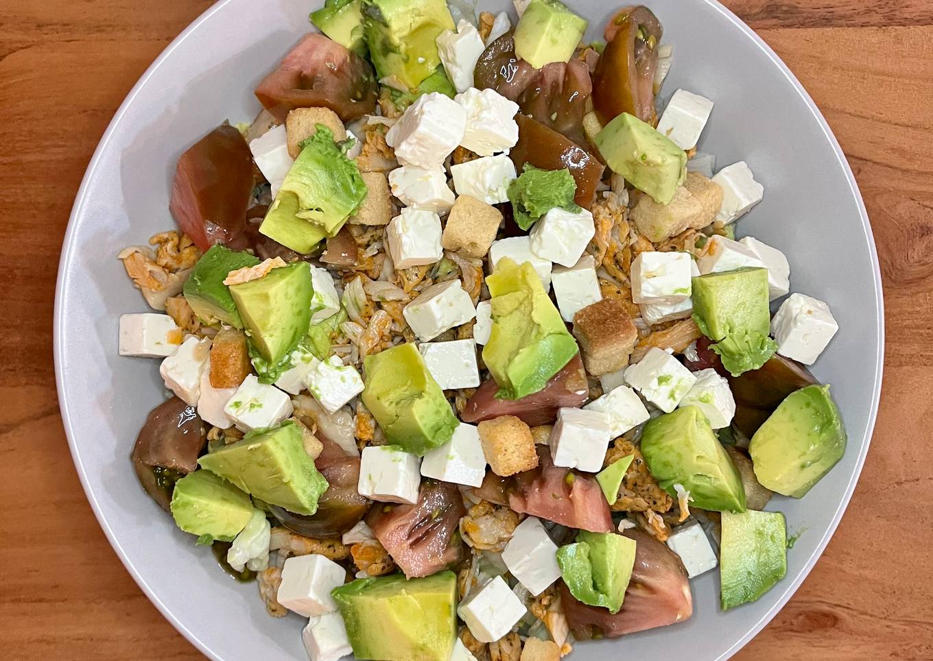 🥗 Ensalada de pollo, queso y aguacate 🍗