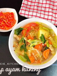 Foto resep Sup Ayam Kuning