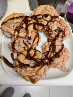 Una foto de Donuts sabor tarta de queso y fresa saludable